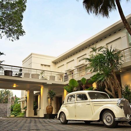 The Shalimar Boutique Hotel Malang Exterior foto